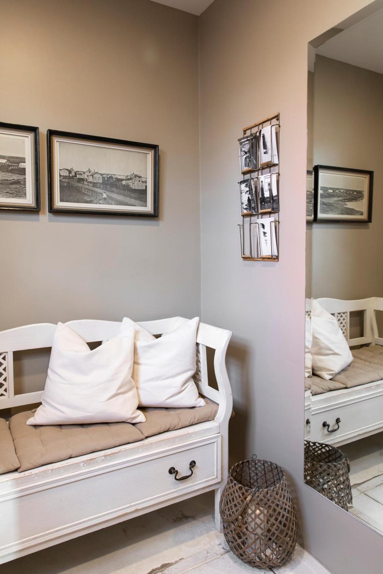 Old Charm Apartment - Keflavik Downtown エクステリア 写真